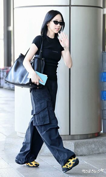 Full leaked Mina myoi page private photo