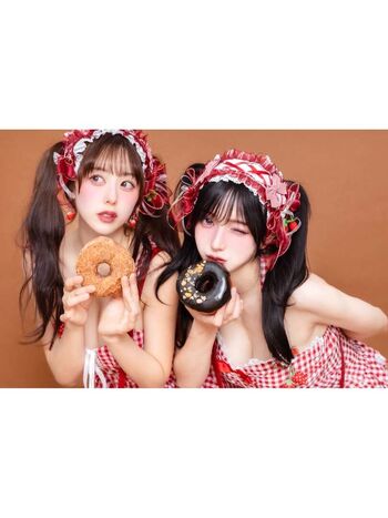 mina_pochico