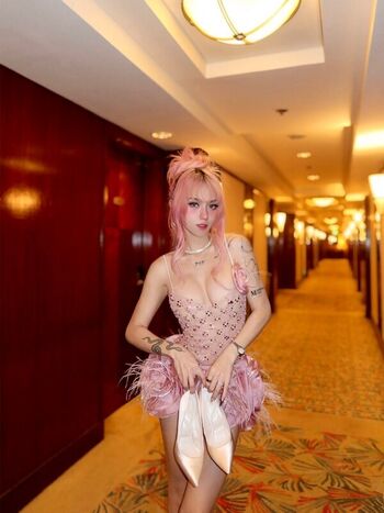 Full leaked Mina syu private photo