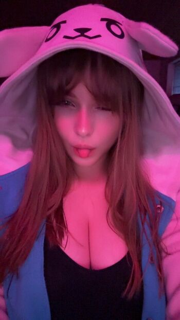 Full leaked Minawawaw private photo