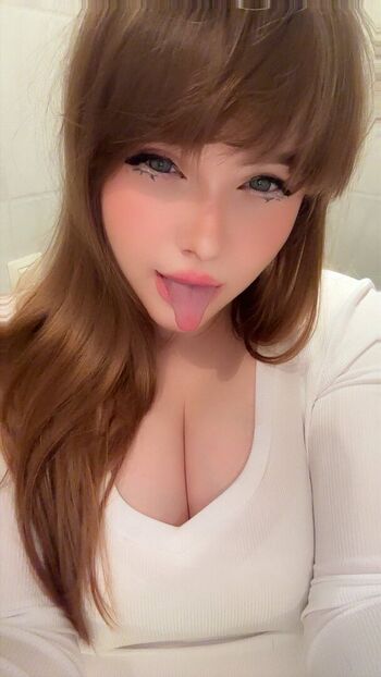 Full leaked Minawawaw private photo