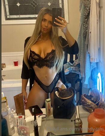 Full leaked Mindyann private photo