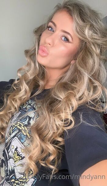 Full leaked Mindyann private photo