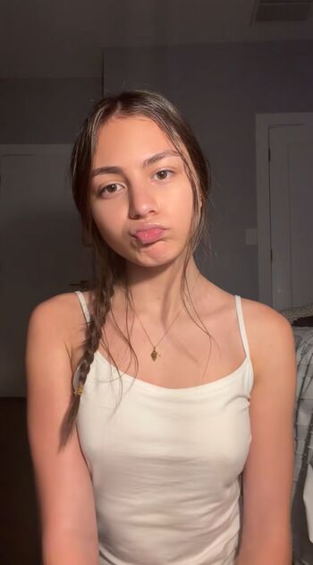 Full leaked Minicaryn private photo