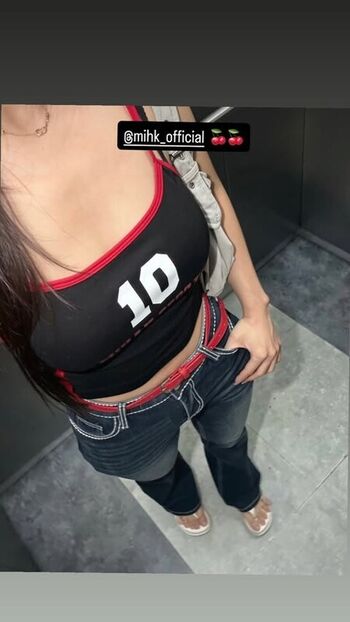 Full leaked Minimini private photo