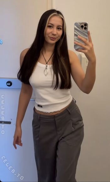 Full leaked Minimoli private photo
