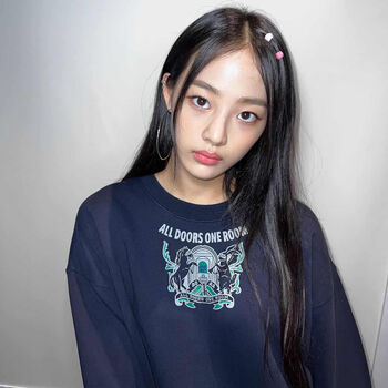 Full leaked Minji page private photo