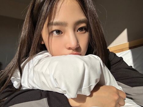 Full leaked Minji page private photo