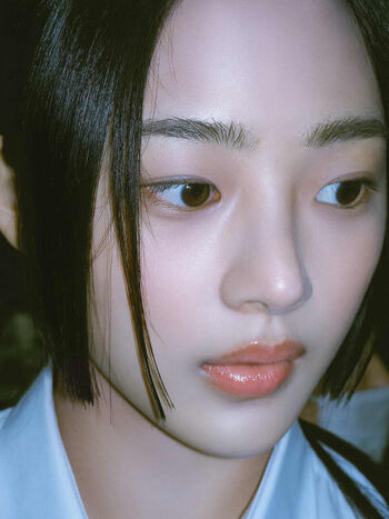 Full leaked Minji private photo