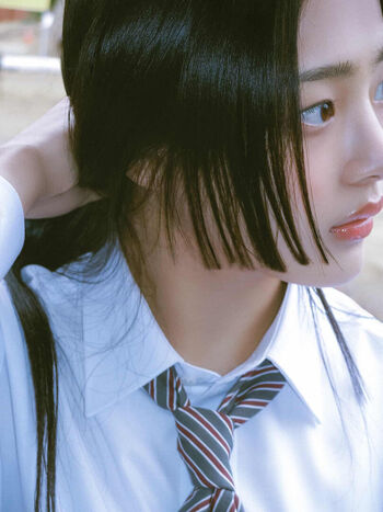 Full leaked Minji private photo