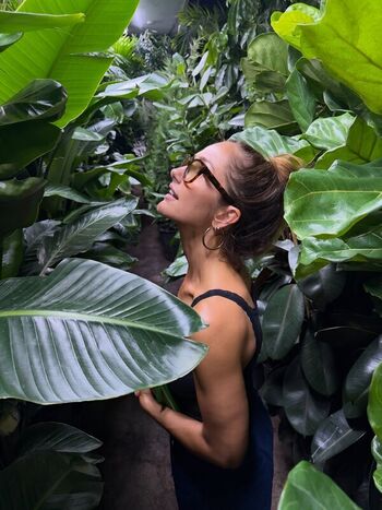 Full leaked Minka kelly private photo