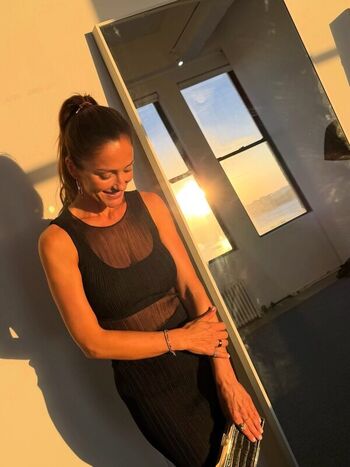 Full leaked Minka kelly private photo