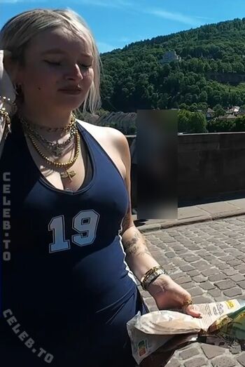 Full leaked Minuself private photo