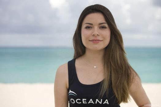 Miranda Cosgrove
