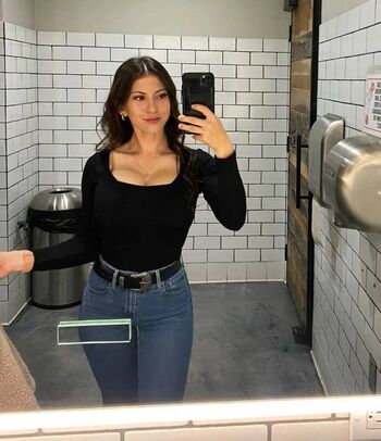 Miranda E