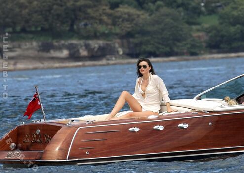 Full leaked Miranda kerr page private photo