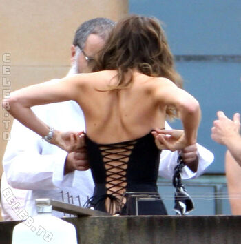 Full leaked Miranda kerr private photo