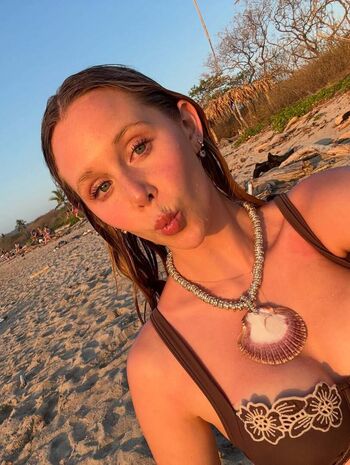 Full leaked Miranda mckeon private photo