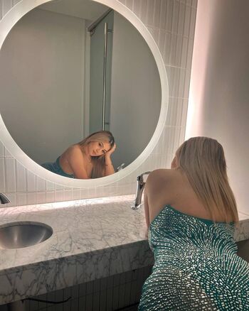 Full leaked Miranda private photo