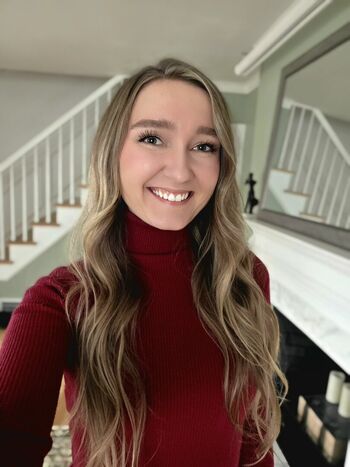Full leaked Mirandalorian private photo