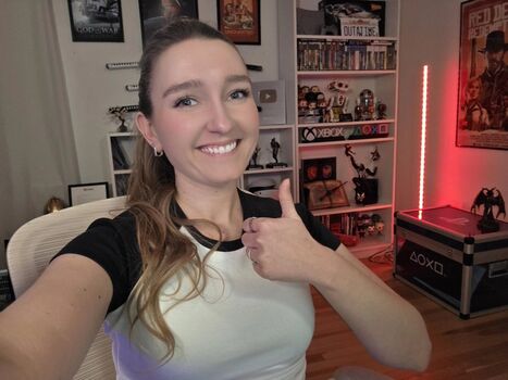 Full leaked Mirandalorian private photo