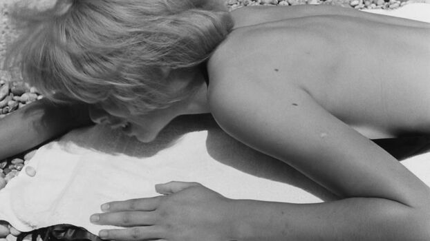 Full leaked Mireille darc private photo
