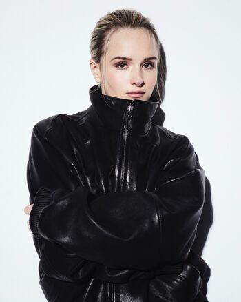 Miriam Petche