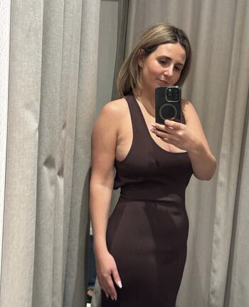 Full leaked Miriamholme private photo