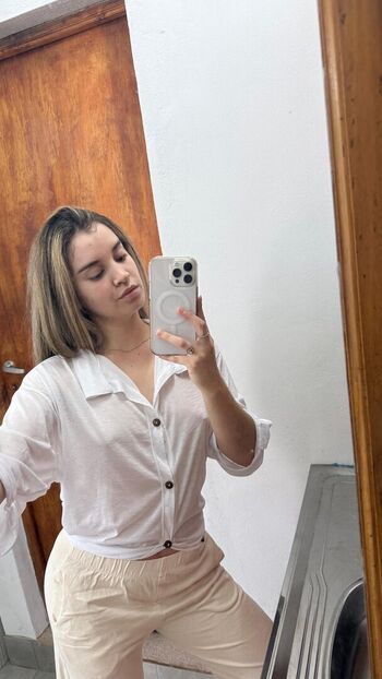 Full leaked Miriamshine private photo