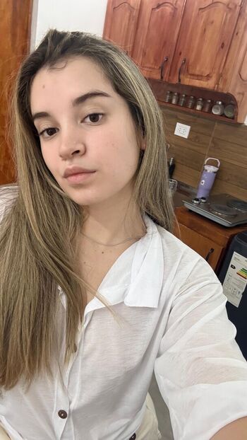 Full leaked Miriamshine private photo