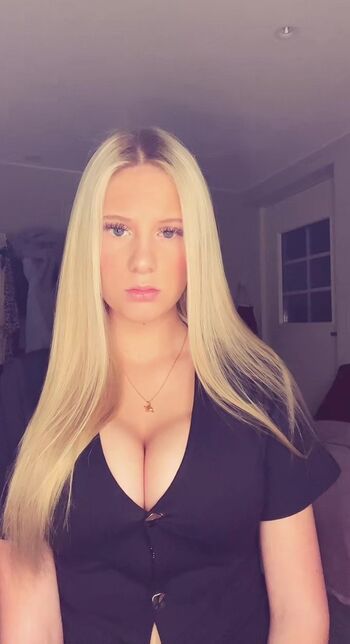 Full leaked Miris salinas private photo