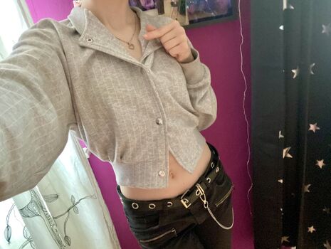 Full leaked Mirisecret private photo