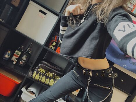 Full leaked Mirisecret private photo