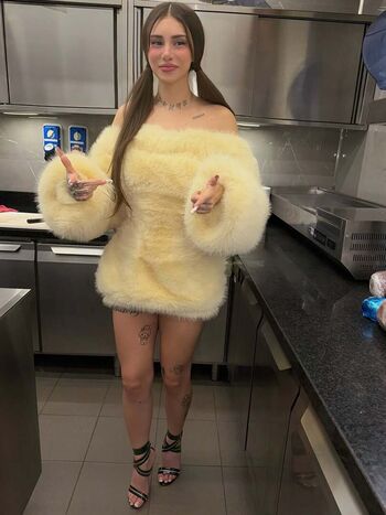Full leaked Mirta private photo