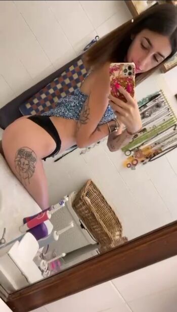 Full leaked Misch private photo