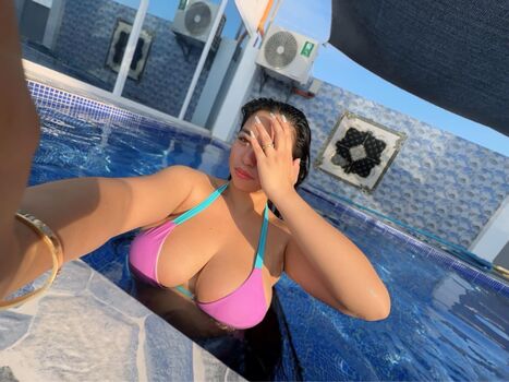 Full leaked Mishuani private photo
