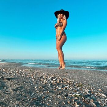 Full leaked Miss ema devine private photo