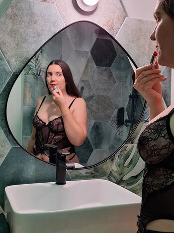 Full leaked Miss flo private photo