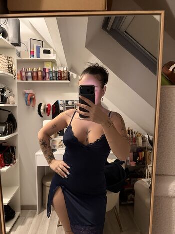 Full leaked Missloute private photo