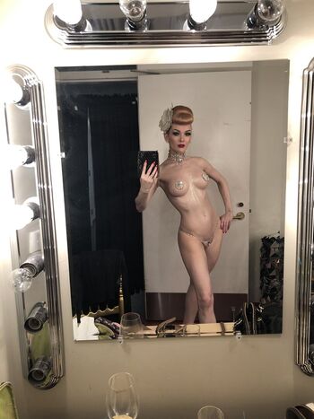 Full leaked Missmiranda private photo