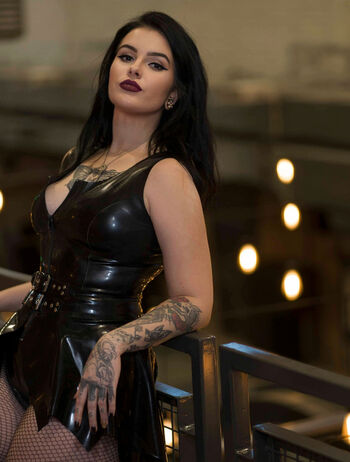 Full leaked Mistress nikole private photo