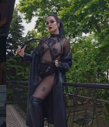 Full leaked Mistress nikolee private photo