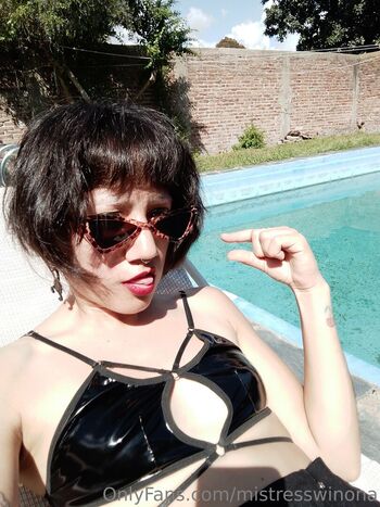 Full leaked Mistresswinona private photo