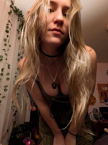Full leaked Mithrynkat private photo