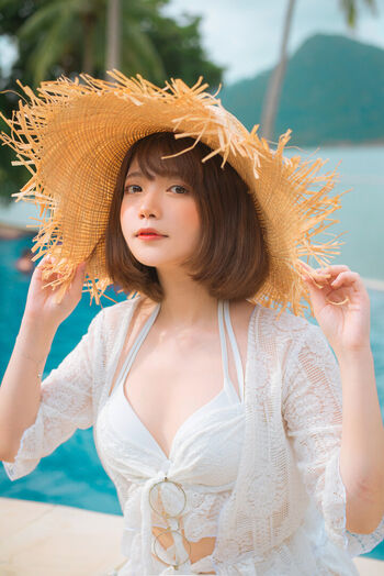 miu_cosplayer