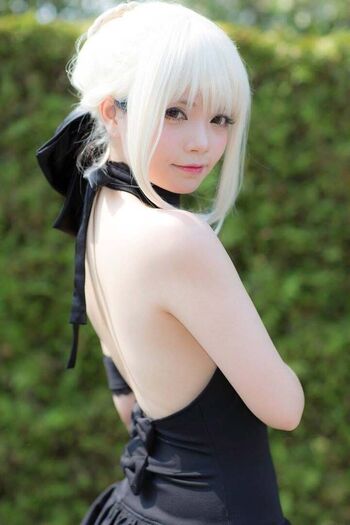 Full leaked Miu cosplayer private photo