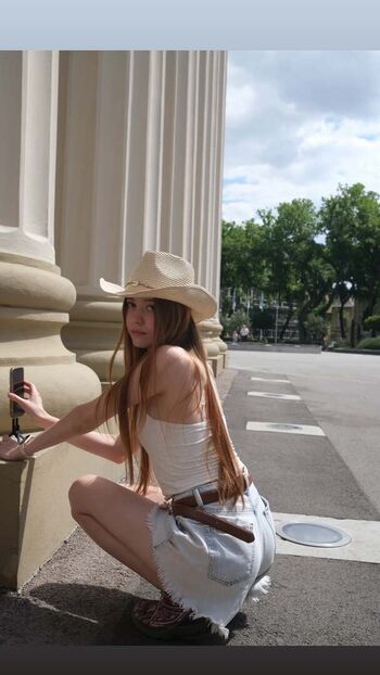 Full leaked Miulio private photo