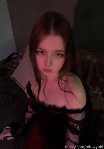 Full leaked Miuwyuki private photo