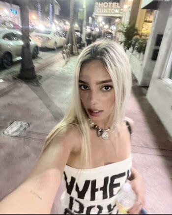Full leaked Miya melody private photo