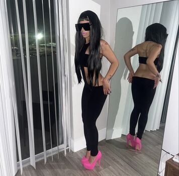 Full leaked Miya melody private photo